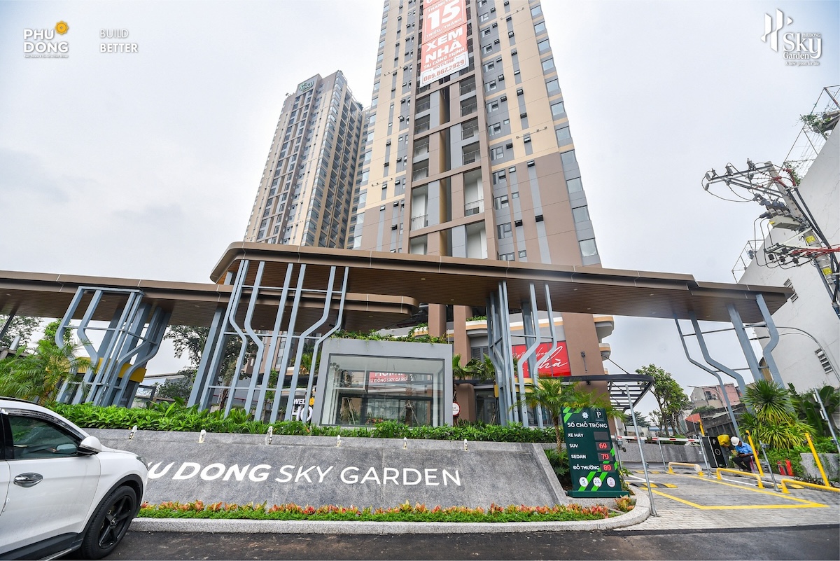 Bàn giao Phú Đông Sky Garden